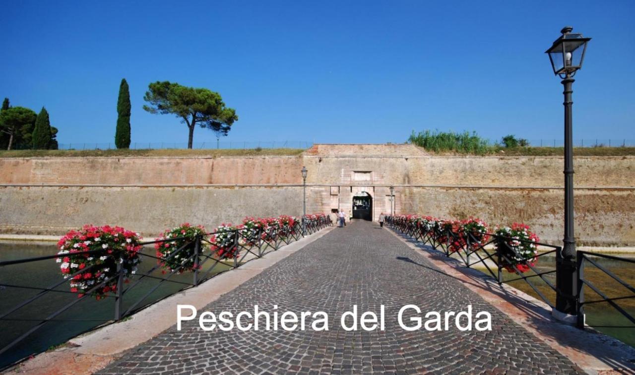 Appartamento "Il Vicolo" بسكييرا ديل غاردا المظهر الخارجي الصورة