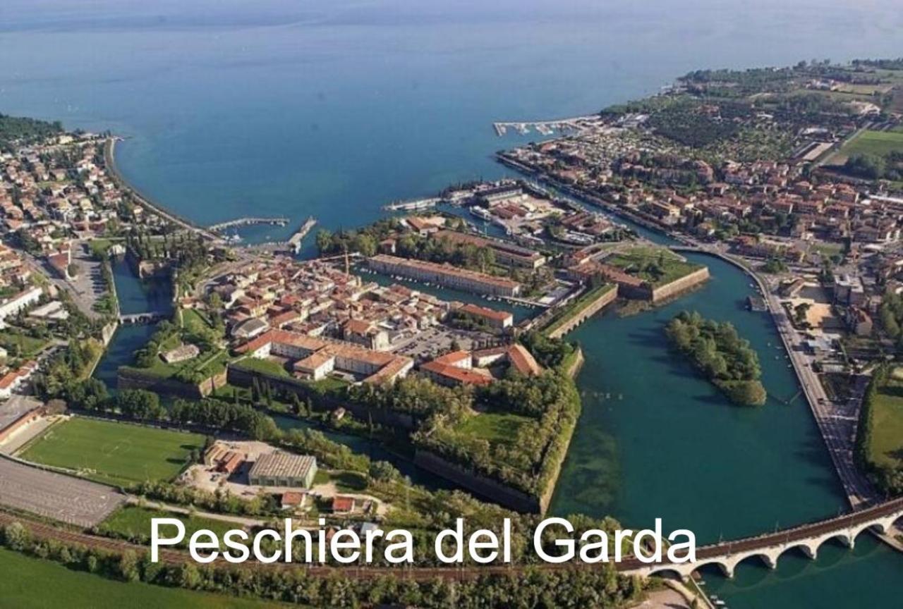 Appartamento "Il Vicolo" بسكييرا ديل غاردا المظهر الخارجي الصورة